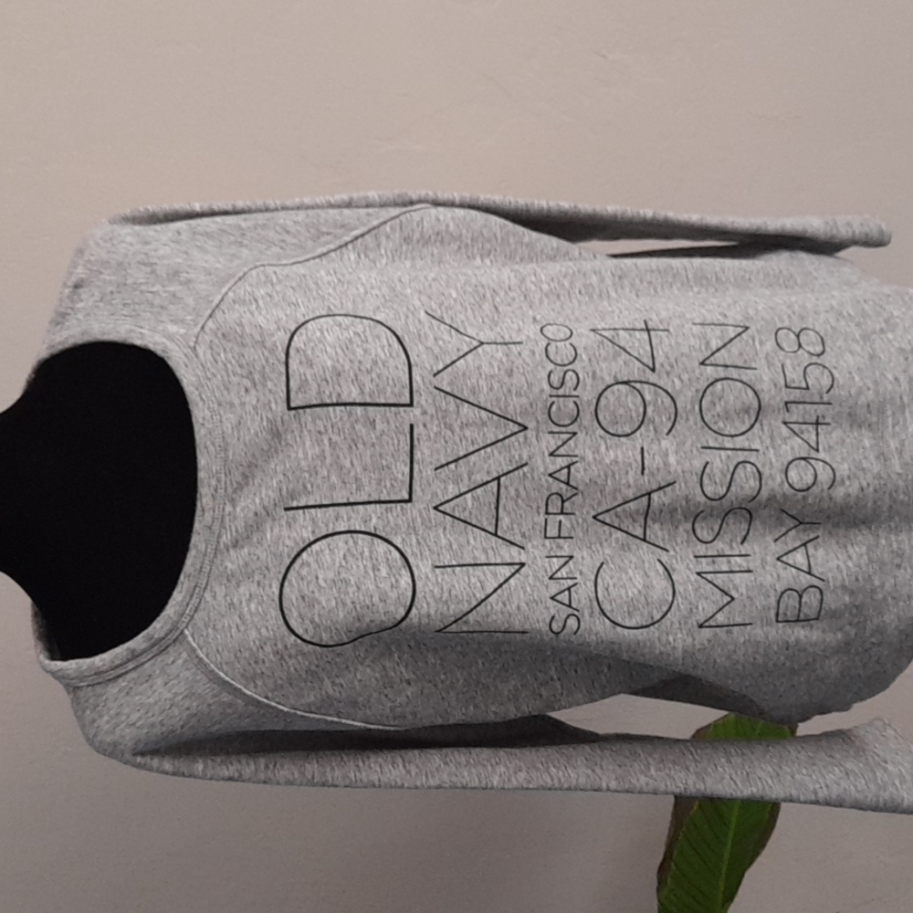 Women gray long sleeve sweat shirt